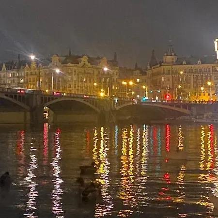 Spectacular Views For 1 Or 2 * Praag