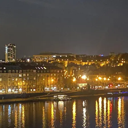 Проживание в семье Spectacular Views For 1 Or 2 *